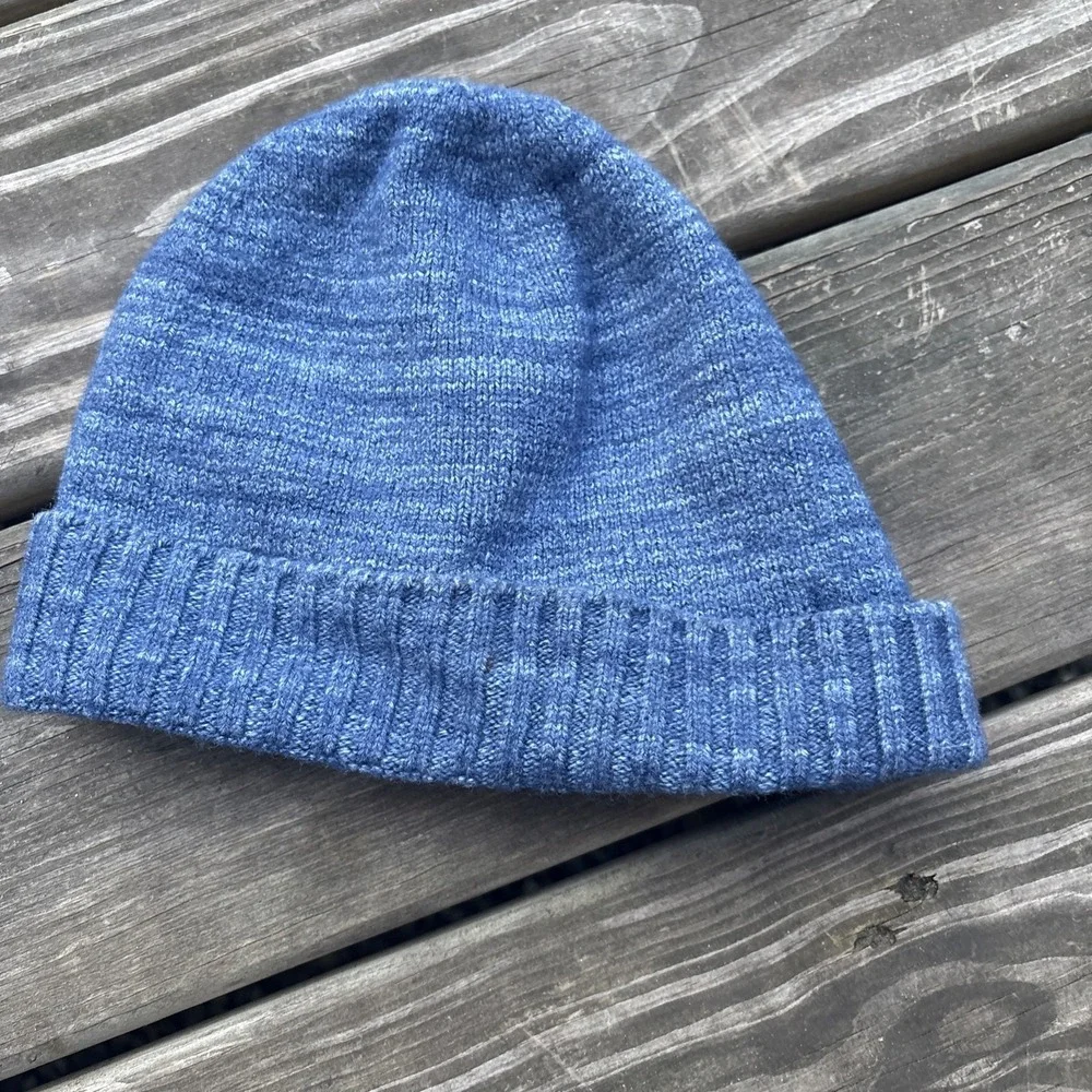 Swans Island hand dyed blue USA Silk Wool fingerless gloves Beanie Hat Cap Knit